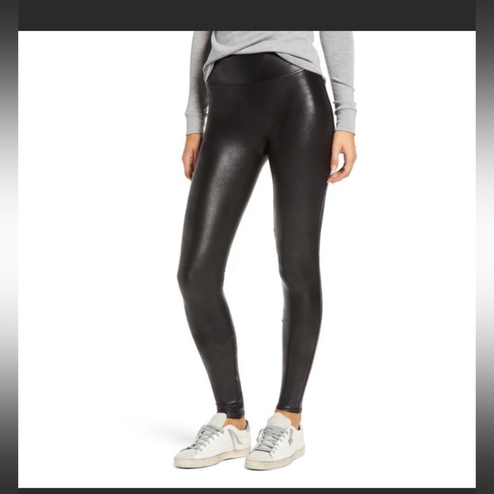 Spanx faux leather leggings size L black color